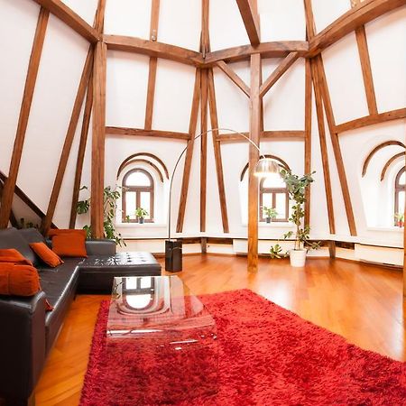 Luxury Loft Apartment Прага Екстериор снимка