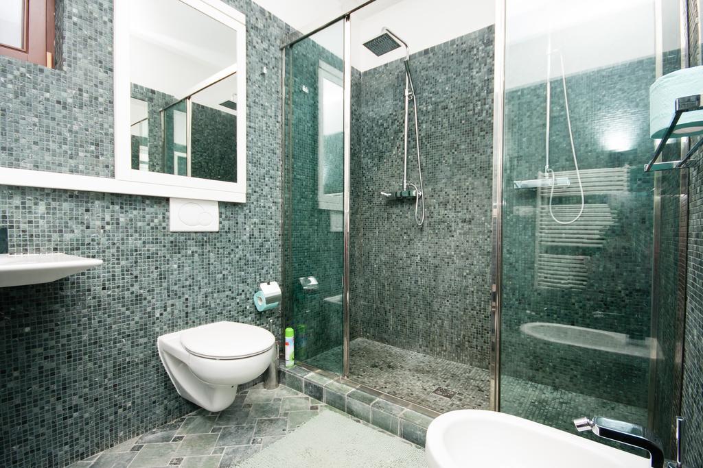 Luxury Loft Apartment Прага Екстериор снимка